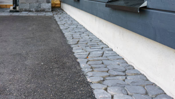 Best Local Driveway Pavers  in Lochearn, MD